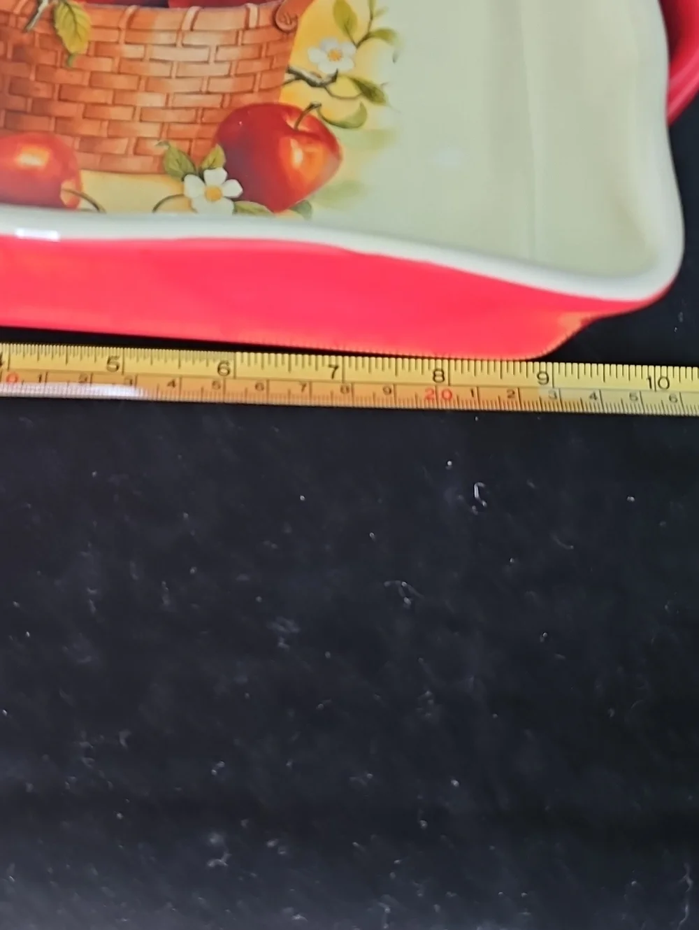 Ceremic Red Apple Baking Dish